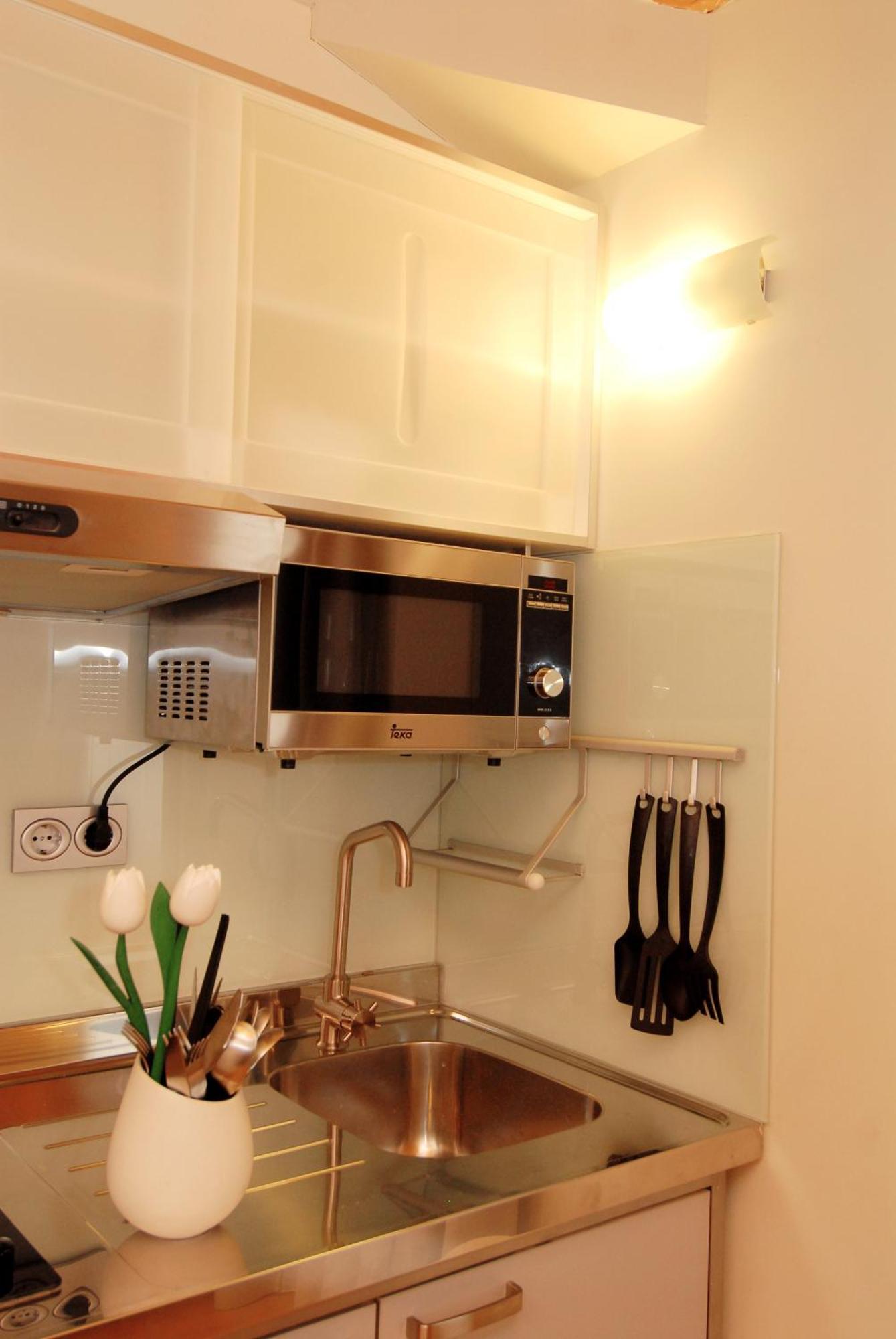Hostal Rimbombin Burgos Ngoại thất bức ảnh